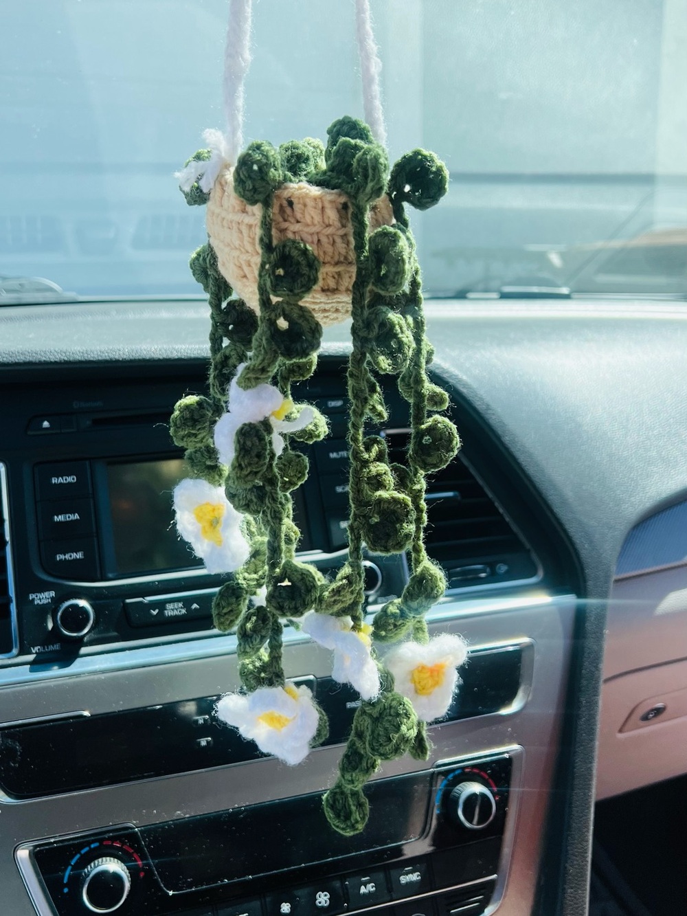 Crocheted Hanging Plant Decor with White Flowers - Green